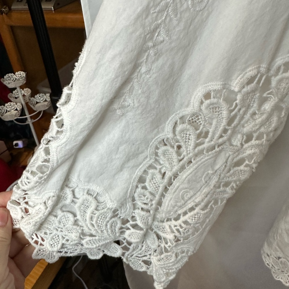 Cynthia Rowley White Lace Trim Top - Picture 5 of 14